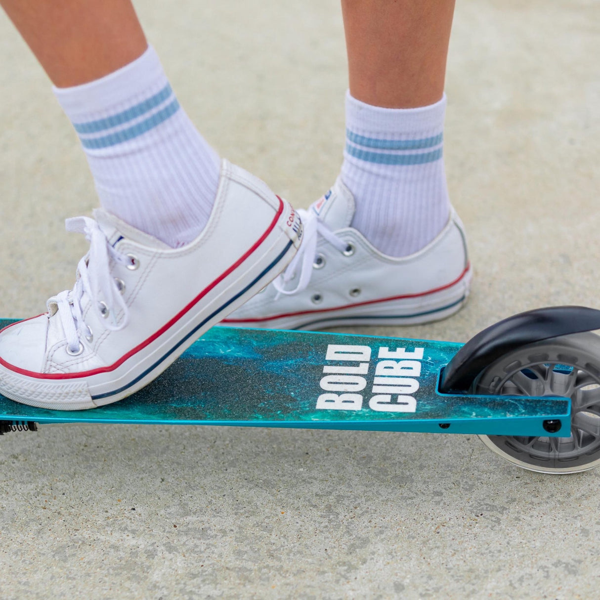 Deluxe 2 Wheel Scooter - Turquoise