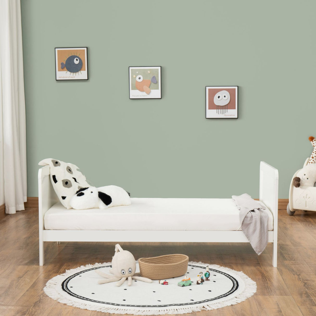 Babymore Caro Urban 2-in-1 Cot Bed (0-5yrs)