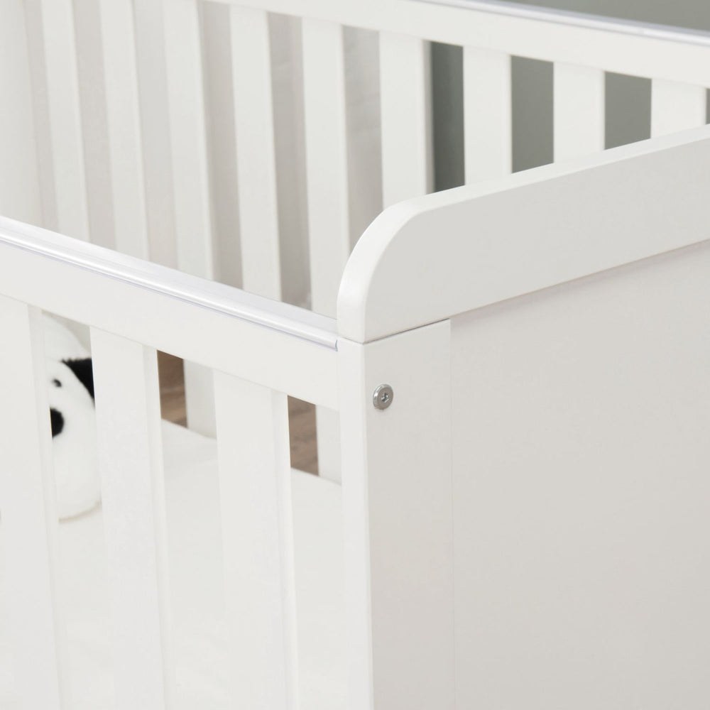 Babymore Caro Urban 2-in-1 Mini Cot Bed (0-4yrs)