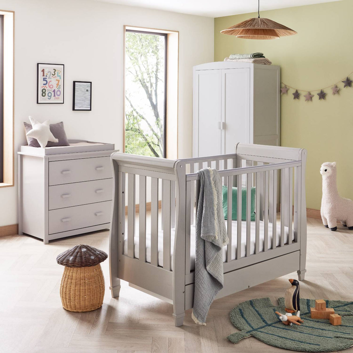 Babymore Eva 3-Piece Sleigh Nursery Room Set