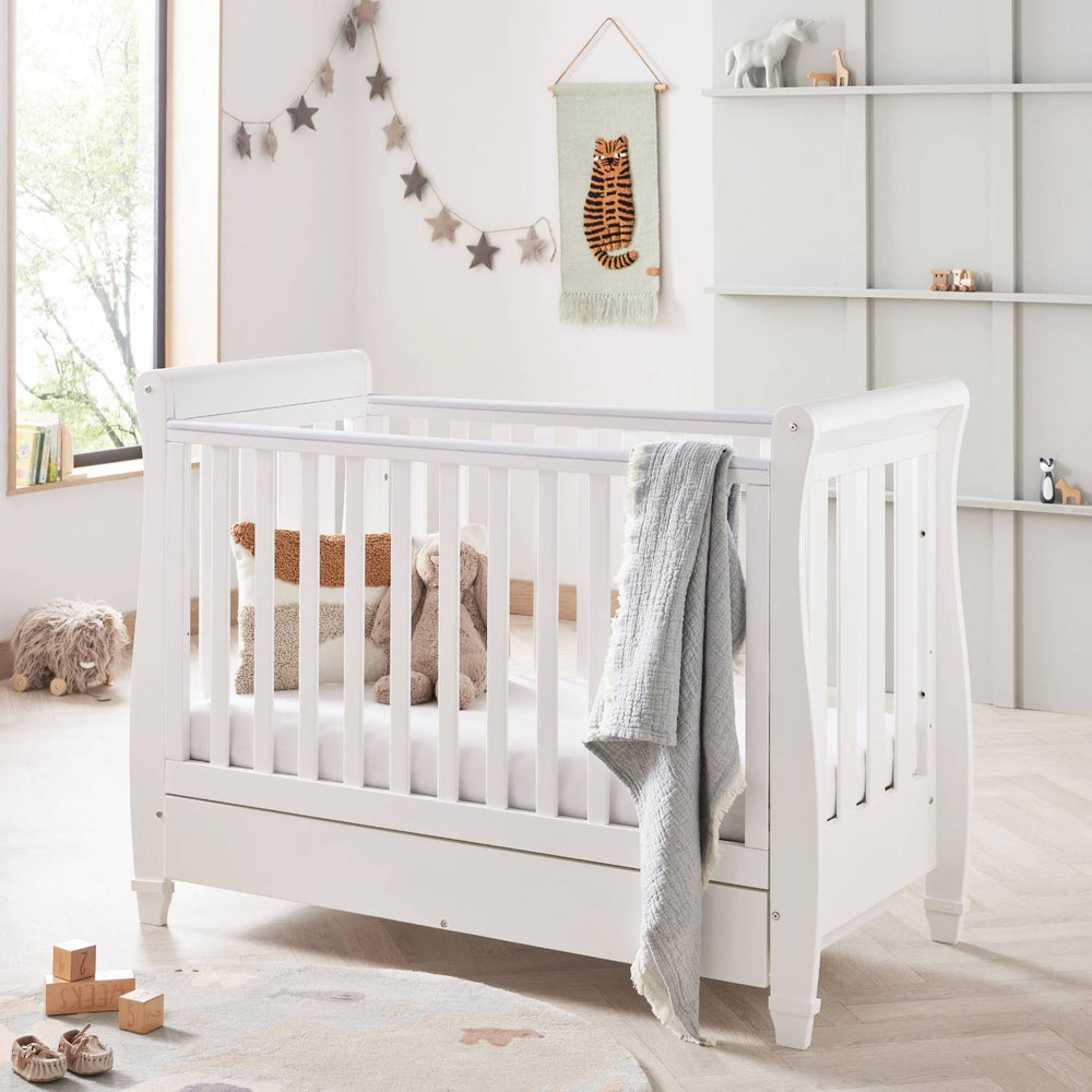 Babymore Eva 3-Piece Sleigh Nursery Room Set