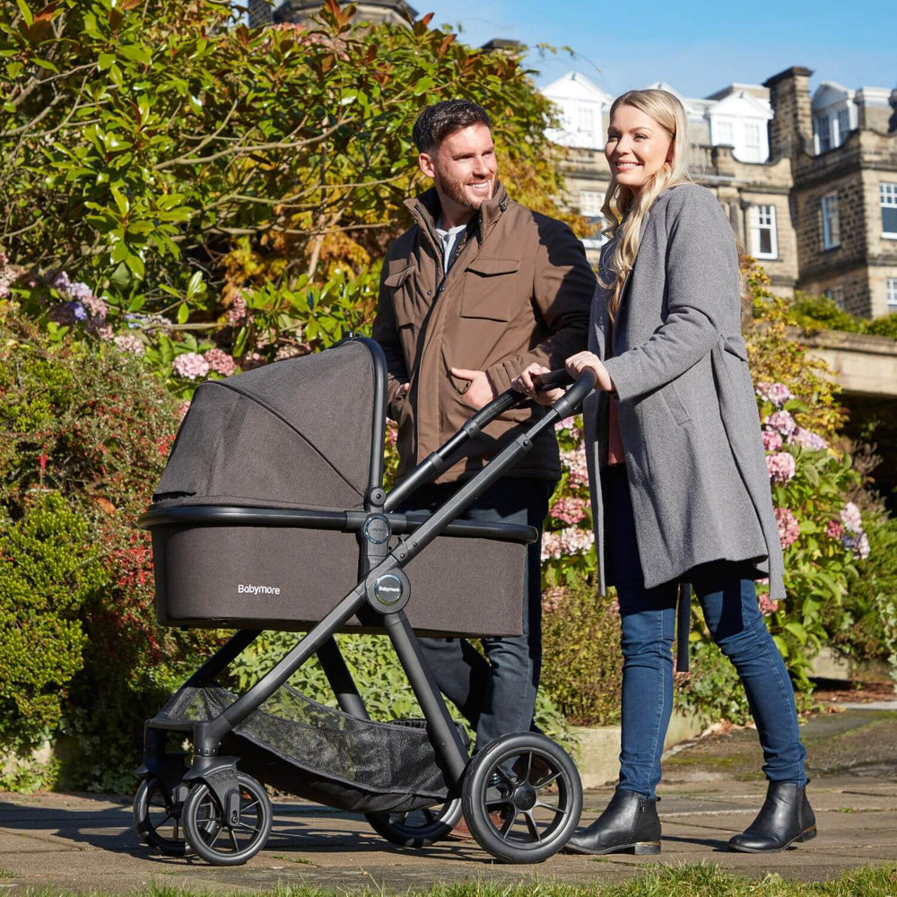 Babymore MeMore V2 Pram Pushchair Bundle