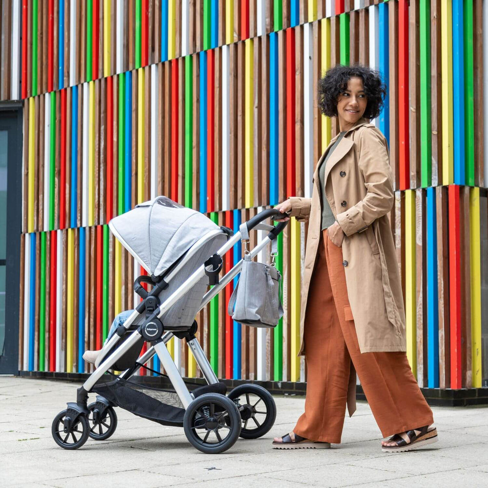 Babymore MeMore V2 Pram Pushchair Bundle