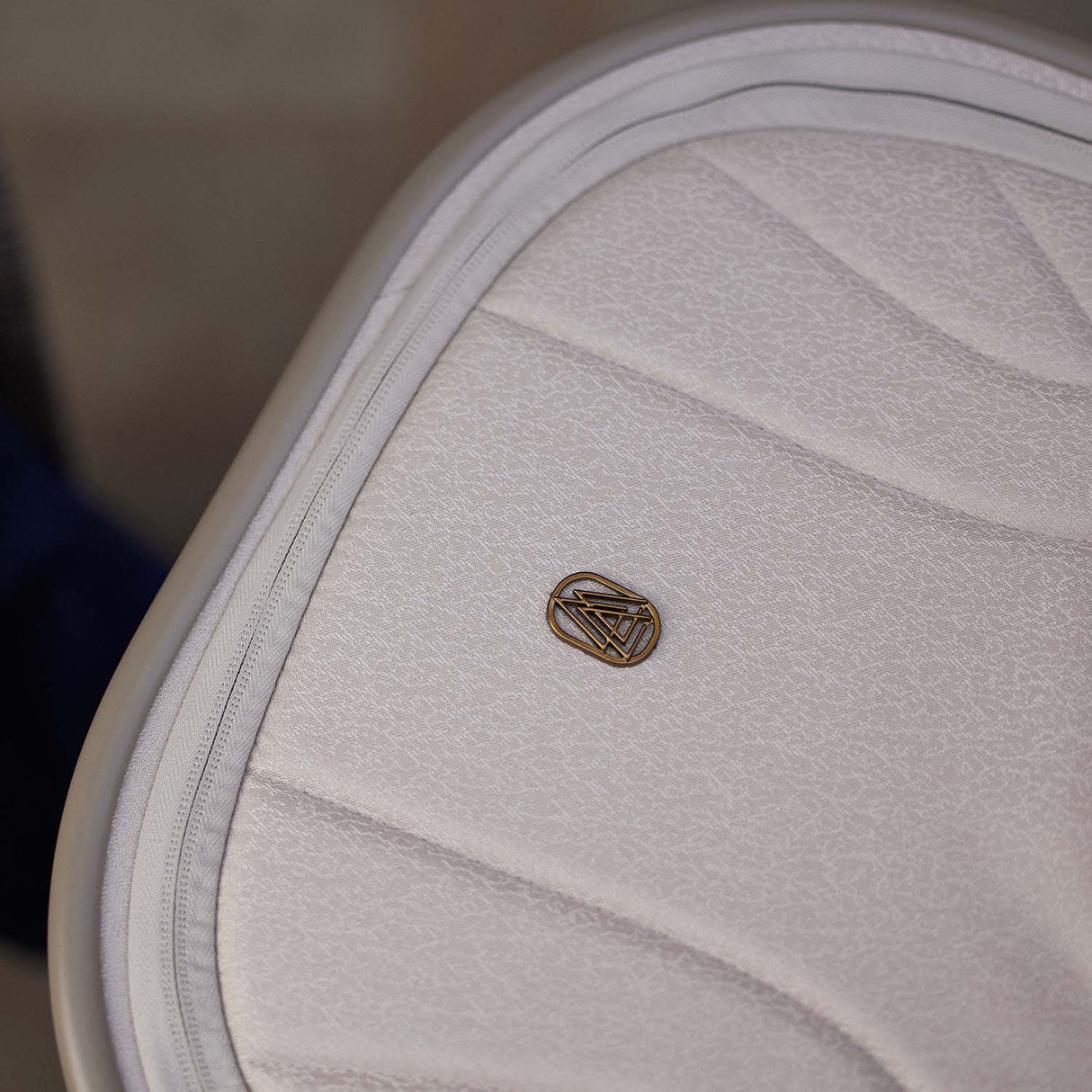 Venicci Upline 2: 3-in-1 Travel System (with Tiago Car Seat + 360° Base)