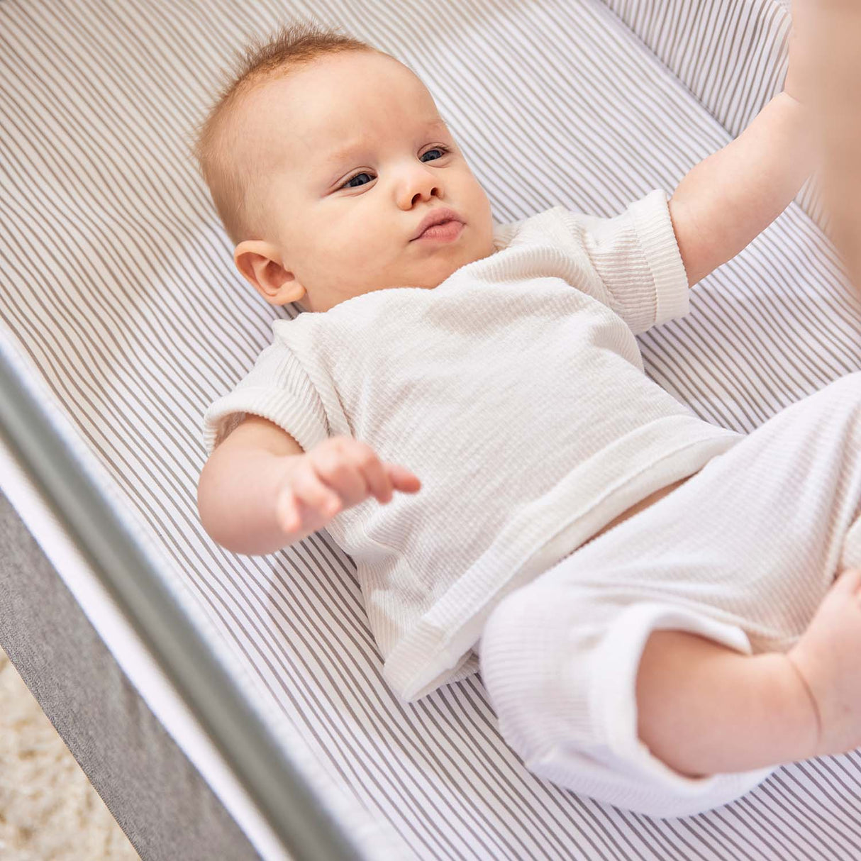 Ickle Bubba Bubba&Me Bedside Crib (0-9kg)
