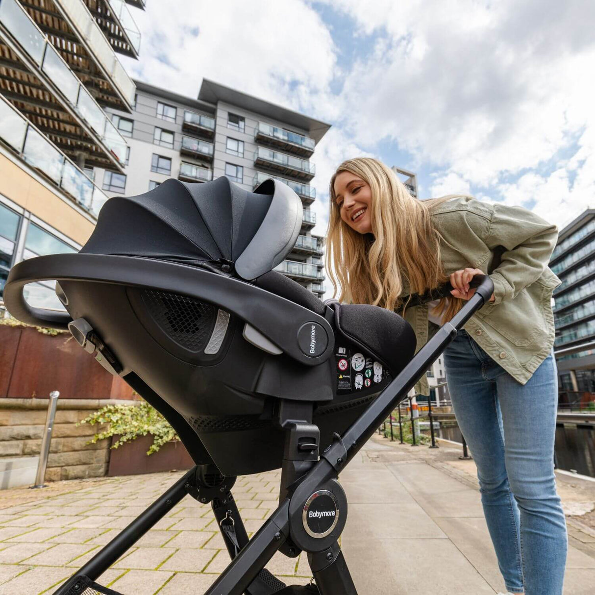 Babymore Mimi Travel System + Coco iSize Car Seat