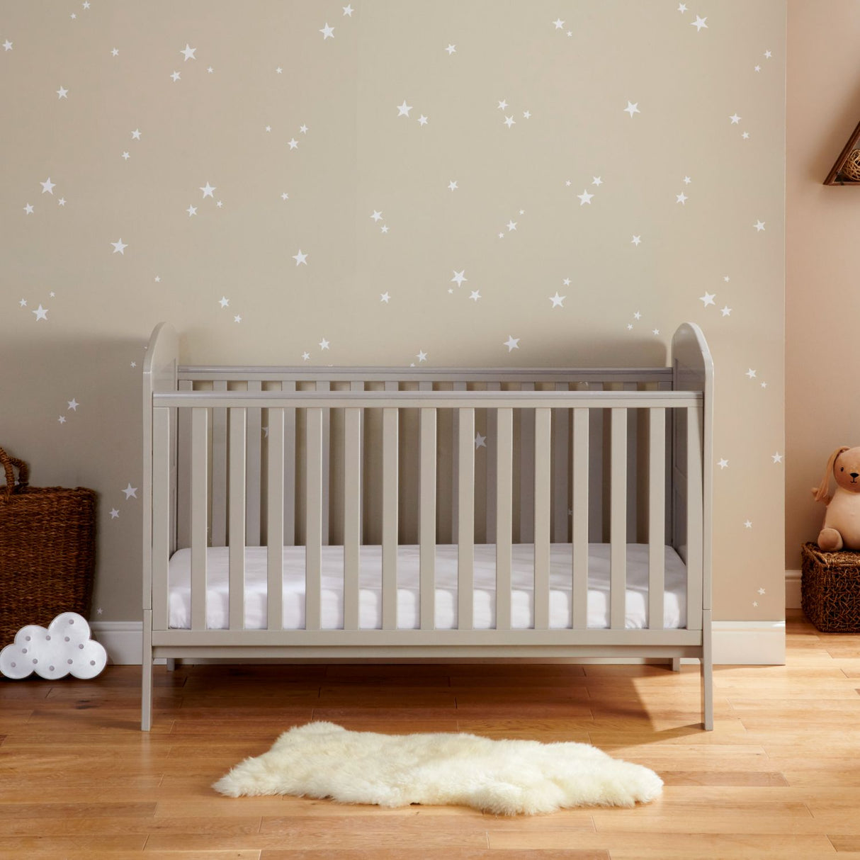 Babymore Solid Wood Aston 2-in-1 Drop Side Cot Bed (0-5yrs)