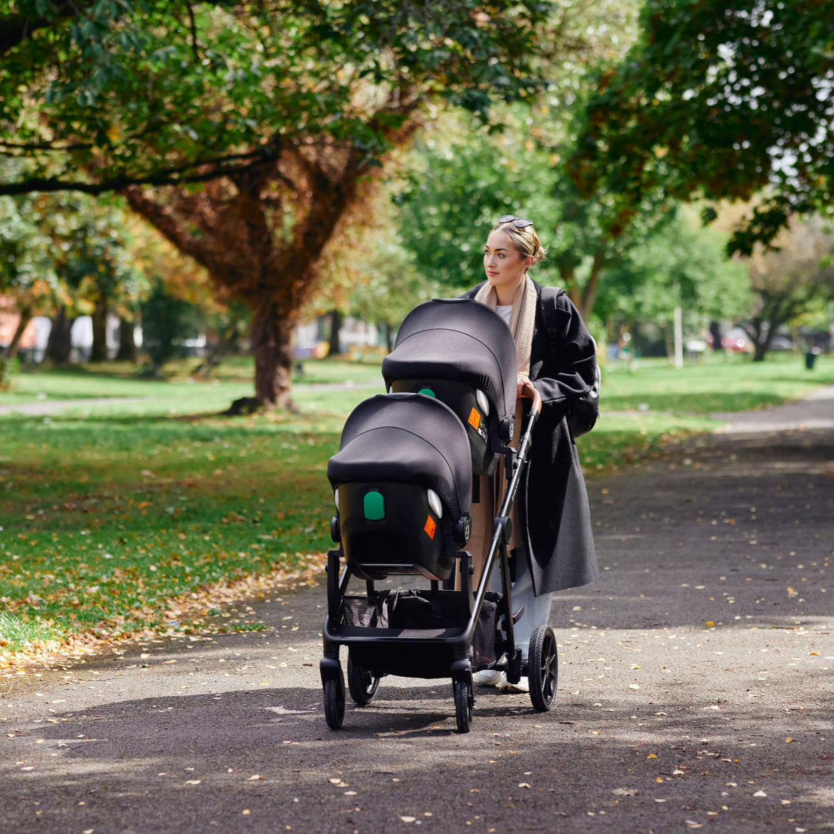 Ickle Bubba Virgo Twin 18-Piece Travel System with i-Size Cirrus Car Seats & ISOFIX Bases