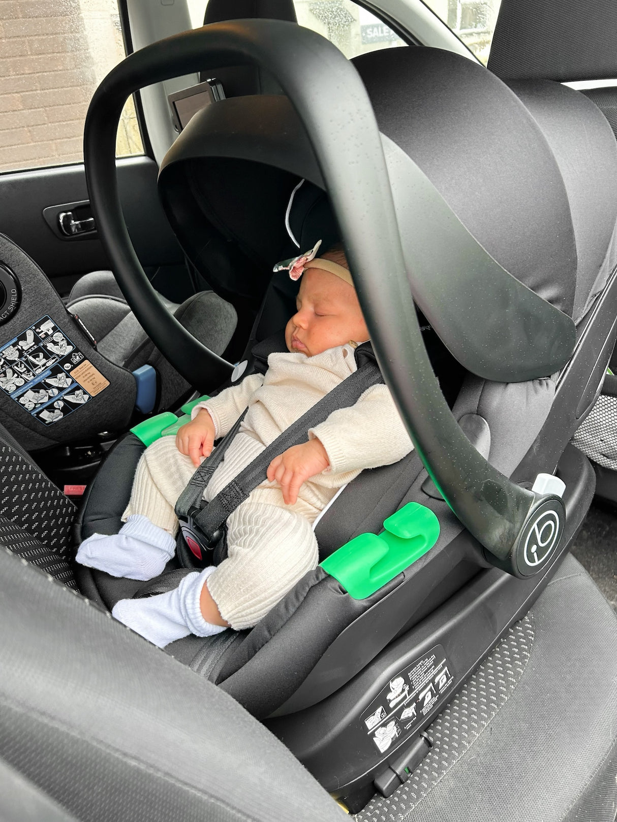 Ickle Bubba Stratus i-Size Car Seat